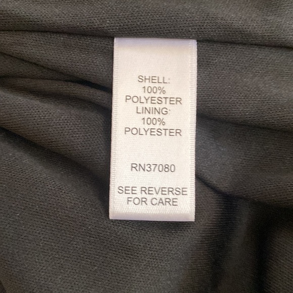 NWT est. 1946 black lined v-neck dress with pockets. Size 14/16 W. - Picture 8 of 10